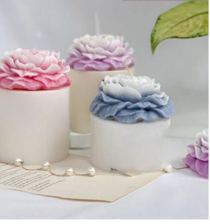 Floral Bliss Pillar Candle - Essenceoul