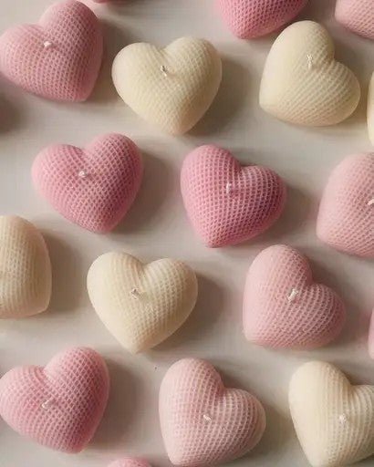 Heart Blossom Candle - Essenceoul